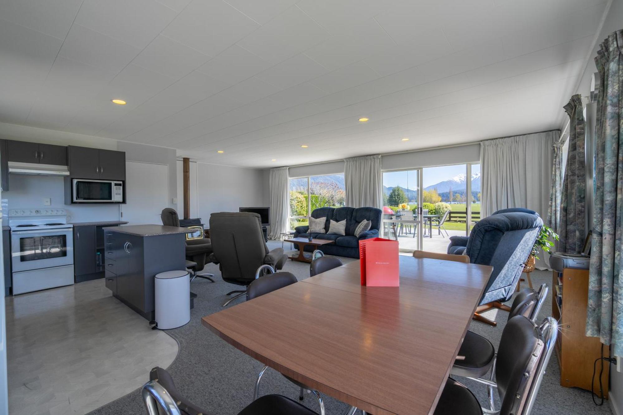 Kepler Retreat - Te Anau Holiday Home 외부 사진